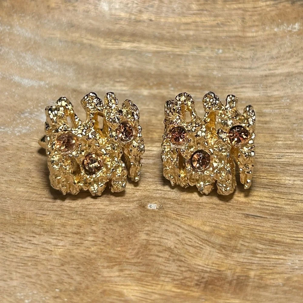 Vintage Swank Nugget & Rhinestone Gold Tone Cufflinks.